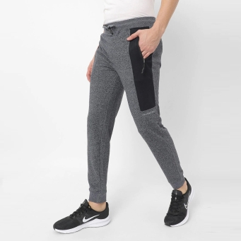 Pantalones de pista y corredores